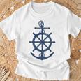 Vintage Distressed Sail Boating Nautical Grungy Navy Anchor T-Shirt Gifts for Old Men