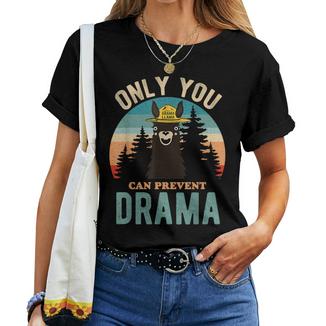 Only You Can Prevent Drama Vintage Llama Graphic Women T-shirt - Monsterry CA