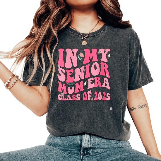 Senior Class 2019 Vintage Graduation Gift T-Shirt Men Women Senior Class 2019 Vintage Graduation Gift T-Shirt Men Women